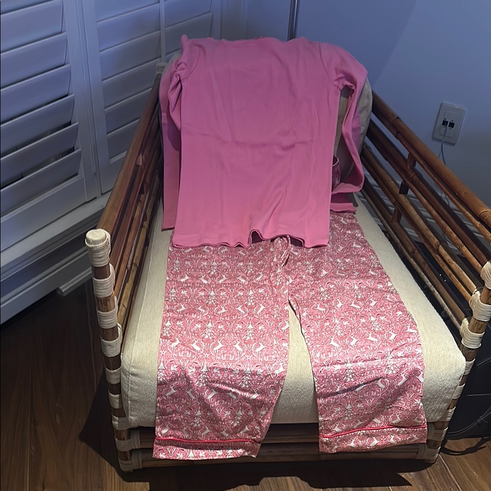 Talbots NWOT pyjama set.